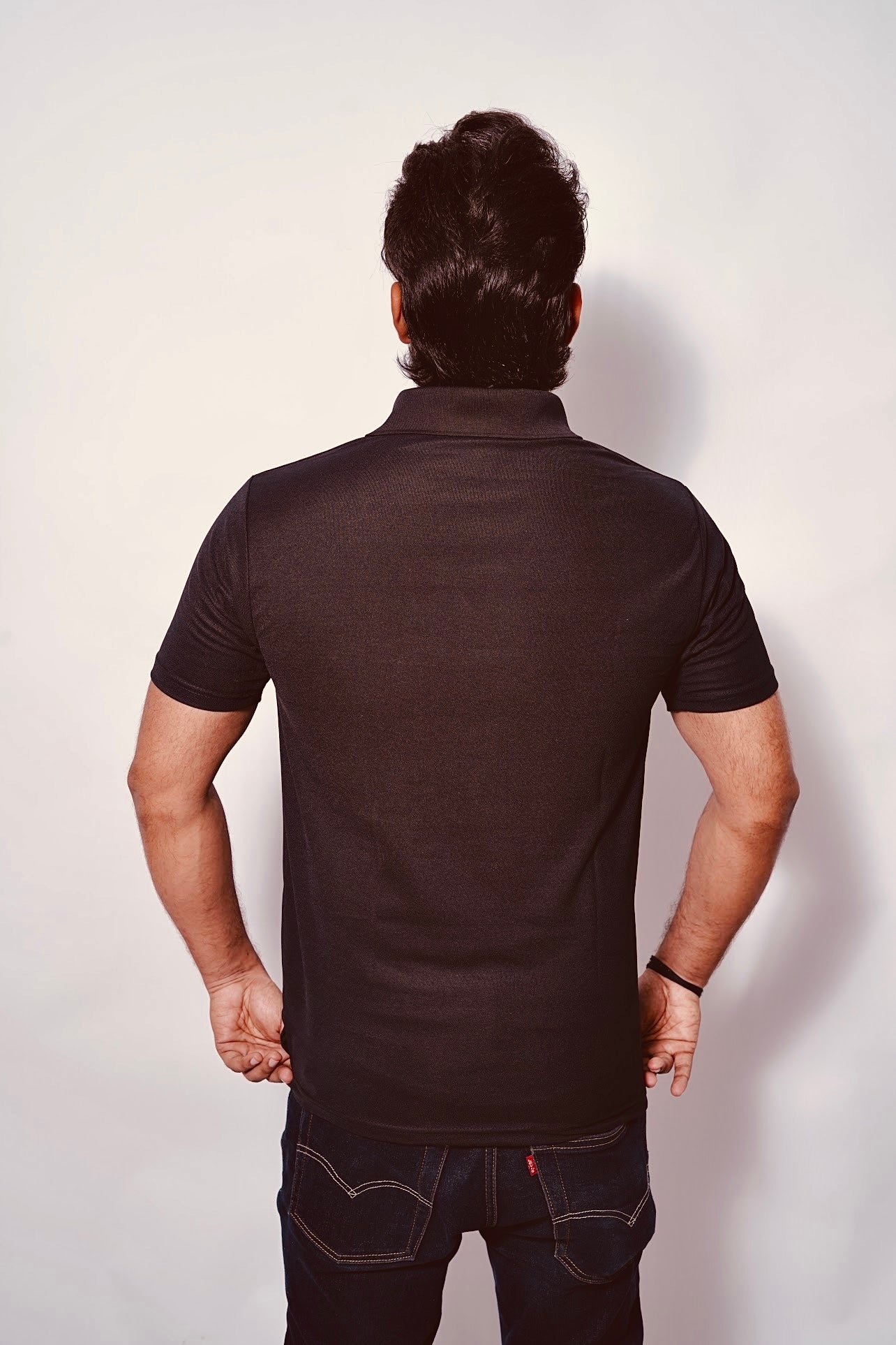 THE - Black polo T-shirt